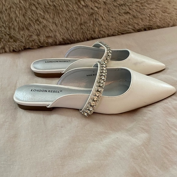 London Rebel Crystal Flats - Picture 5 of 10